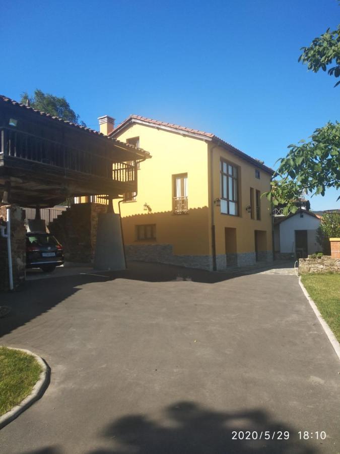 Casa Hortensia 萨拉斯 外观 照片