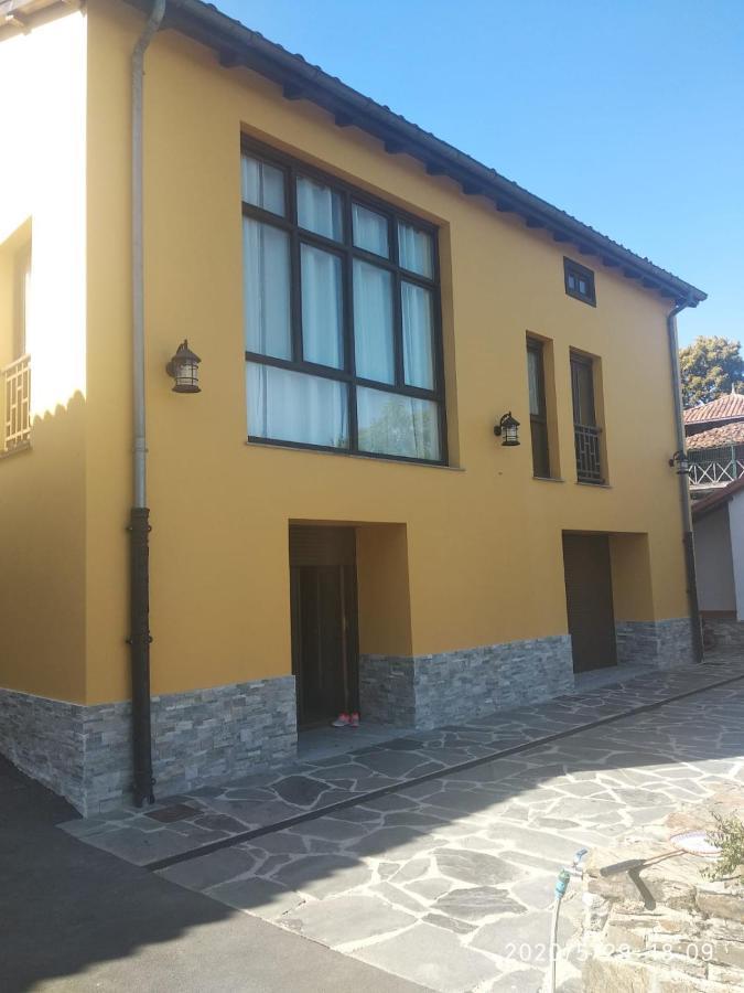 Casa Hortensia 萨拉斯 外观 照片